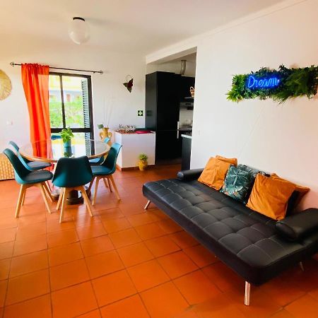 Summer House, Only 2 Minutes To The Beach In Vilamoura! Villa Exterior foto